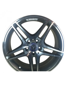 ZD 590 GMF R18 W8 PCD5x112 ET45 DIA66,6