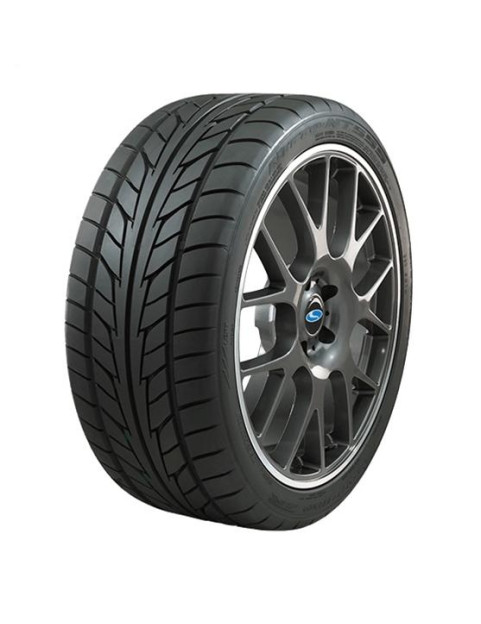 Nitto NT555 265/35 R18 93W  