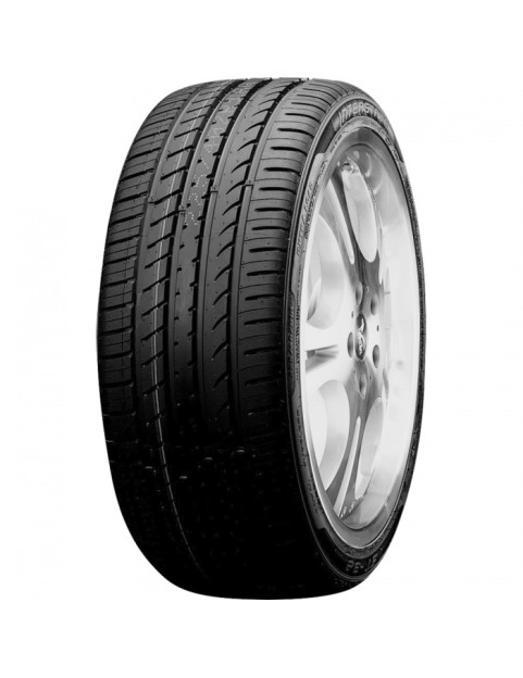 Interstate IST-32 215/55 R17 94V  
