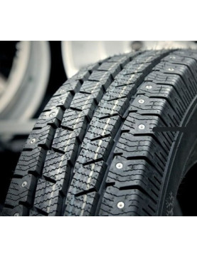 Ovation WV-06 215/65 R16C 109/107T  шип