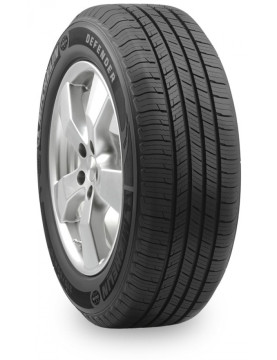 Michelin Defender XT 225/50 R18 95T  