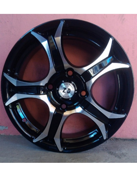 ZD 830 BMF R15 W6,5 PCD4x114,3 ET35 DIA72,6
