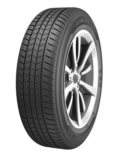 Nankang N-605 215/55 R17 94V